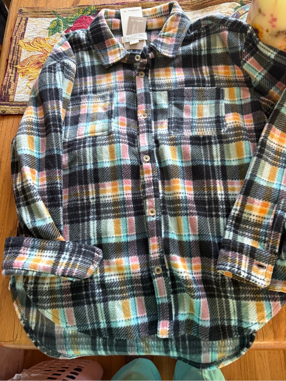 O’Neill Plaid Button-Up Shirt Jacket in Mint, Pink & Black Youth XL, Women Small